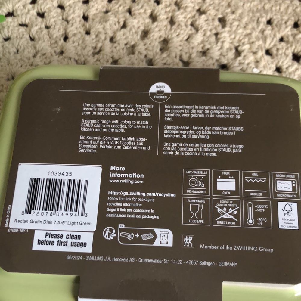 Staub Light Green Rectangular Gratin Baking Dish - Picture 6 of 12